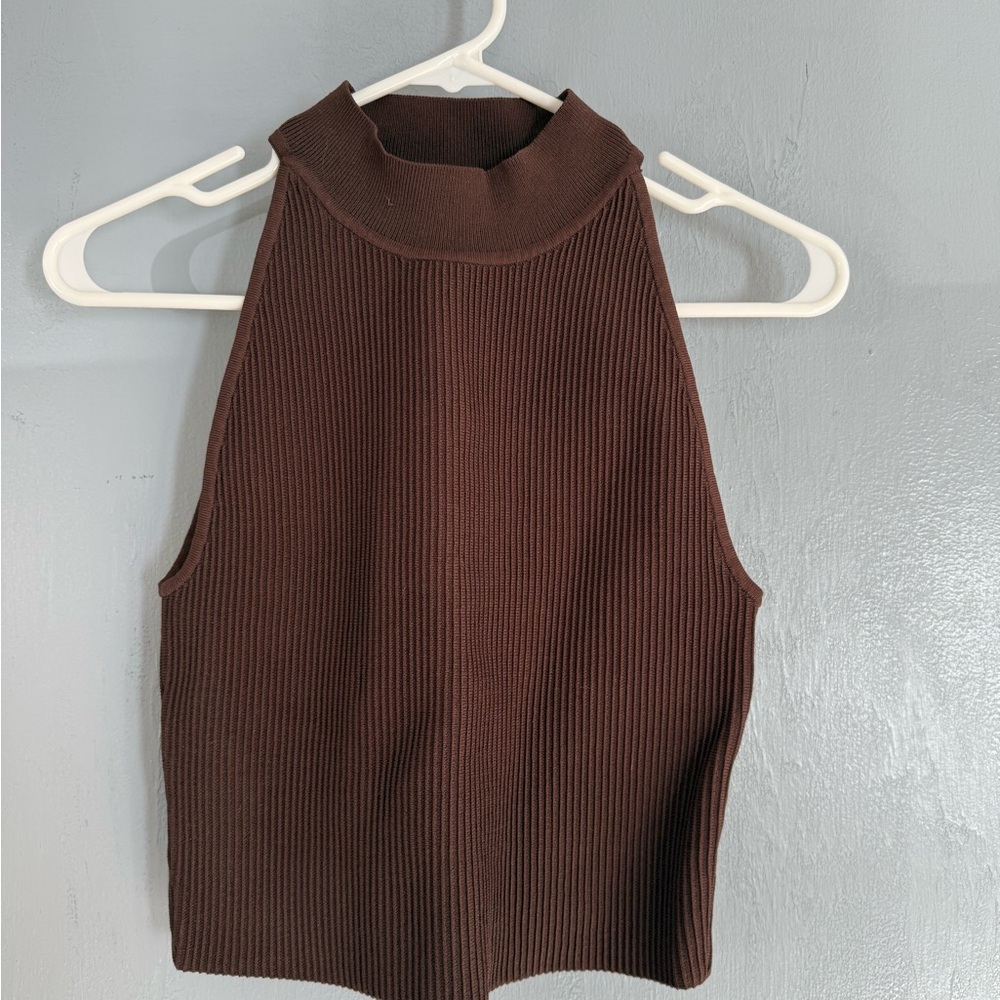Aritzia Babaton Ribbed Sculpt Knit HalterTop